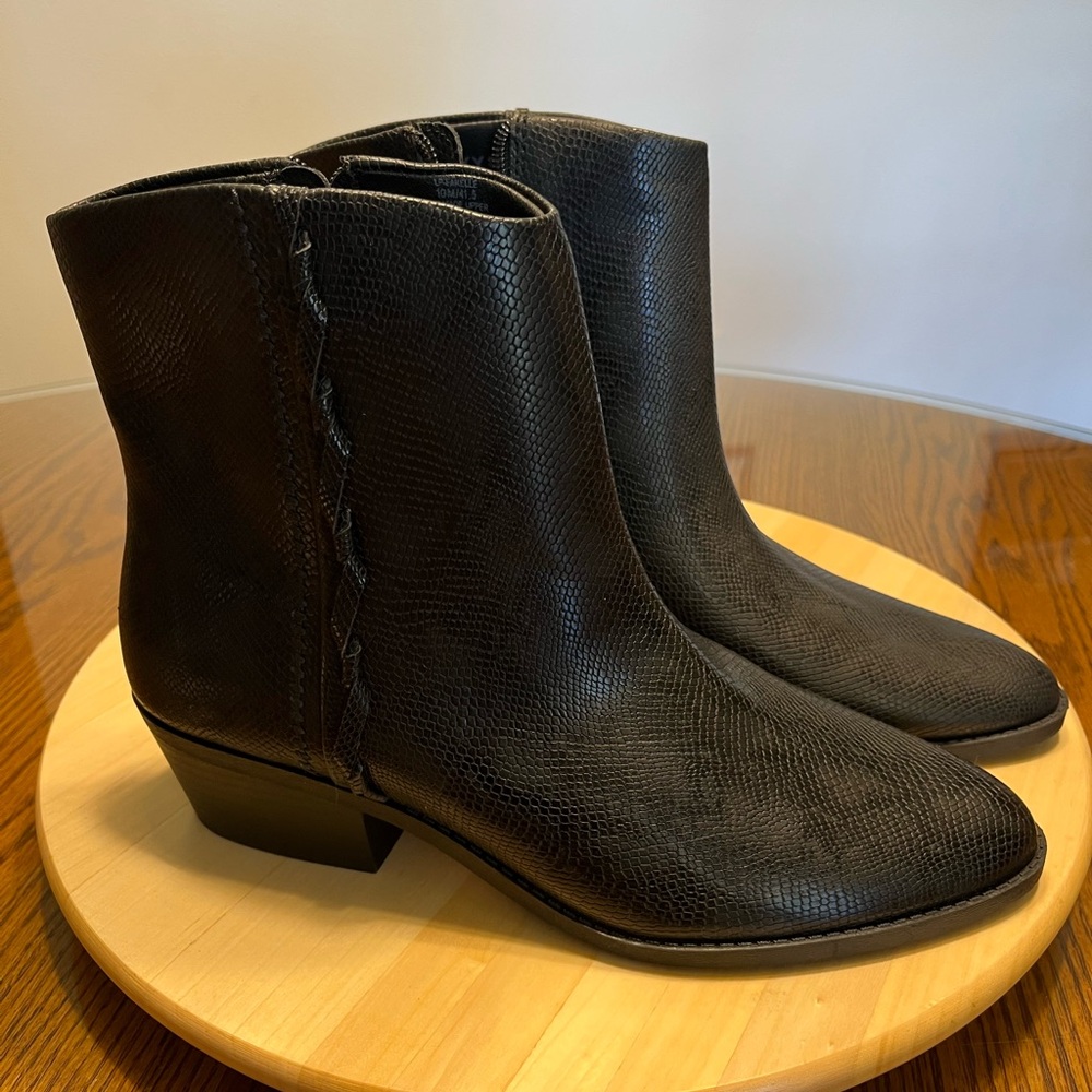 Black Textured Ankle Boots